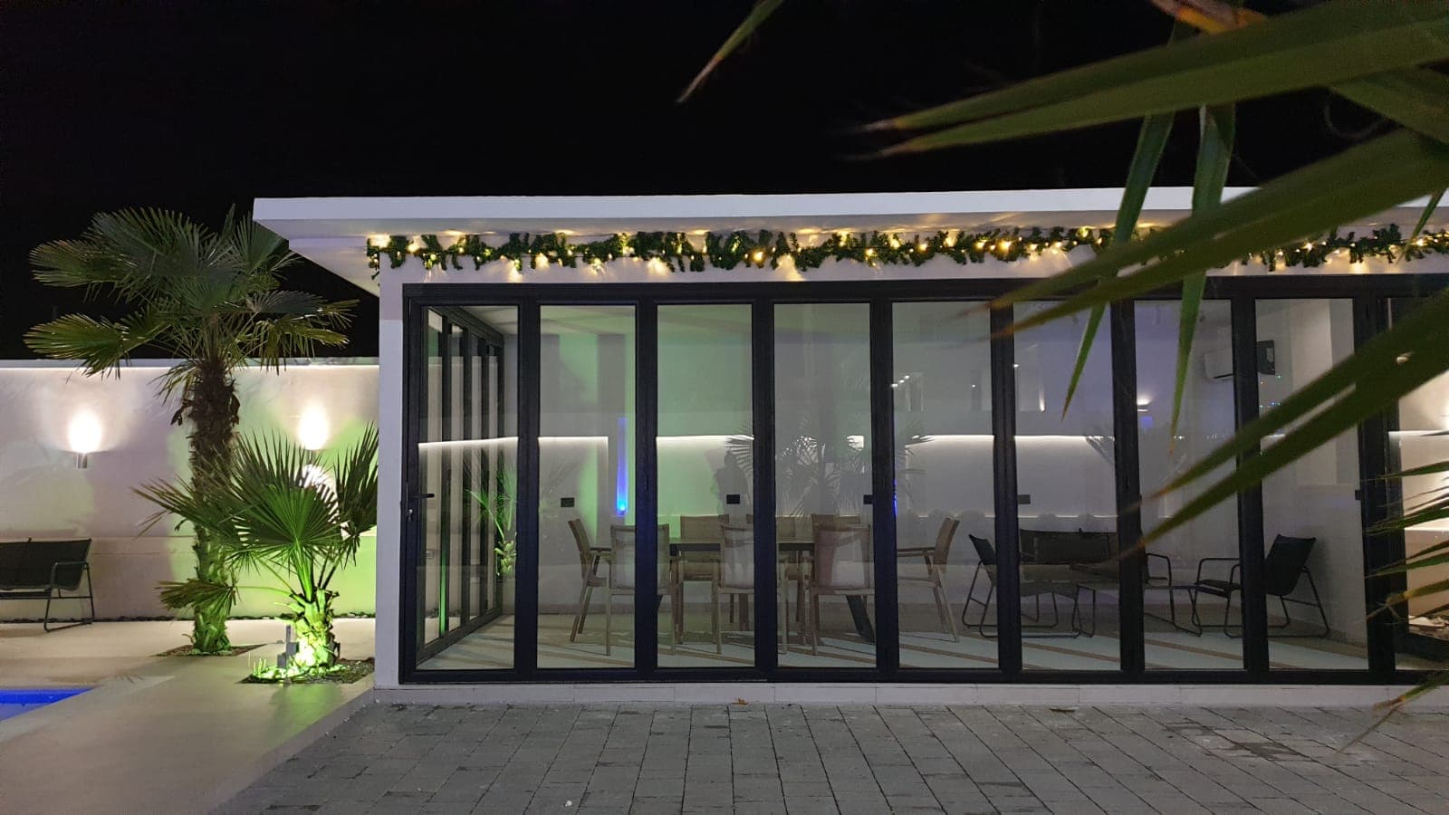 Isea Wood Villa — Rrushkull, Durrës (foto 13)